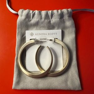 Kendra Scott Avi Earring Gold Hoops
